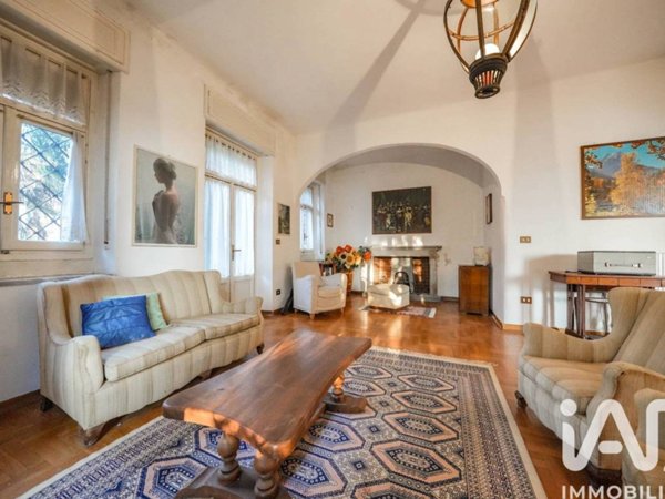 casa indipendente in vendita ad Asso