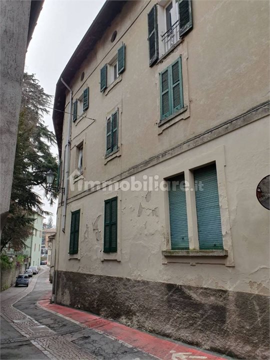 intera palazzina in vendita ad Asso