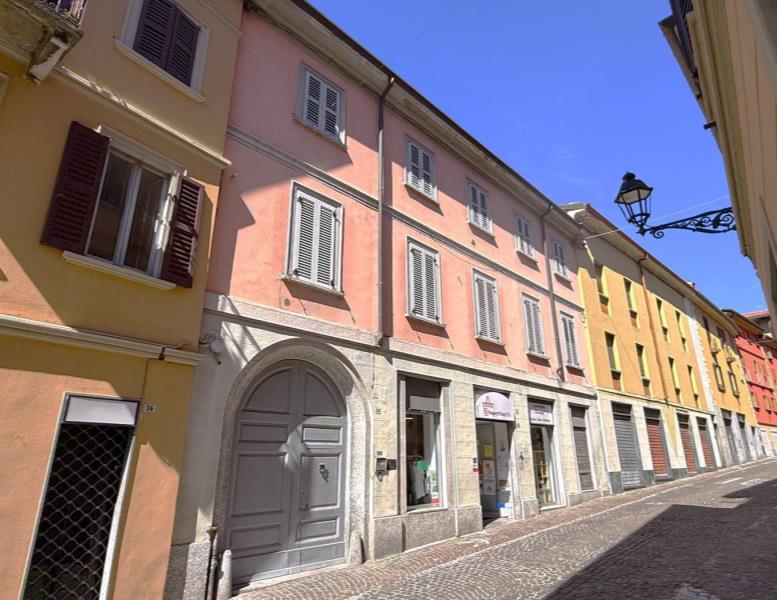 appartamento in vendita ad Asso