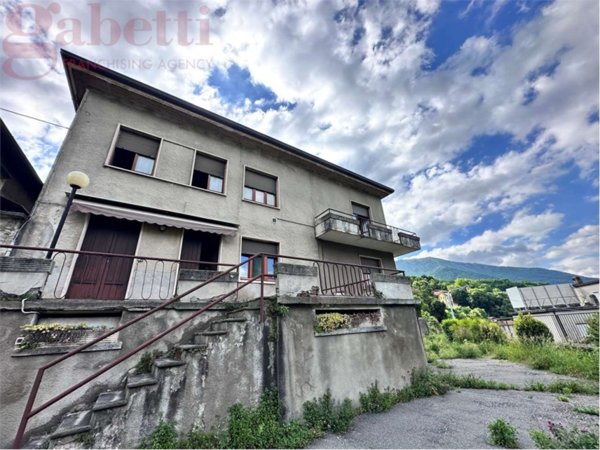 casa indipendente in vendita ad Asso