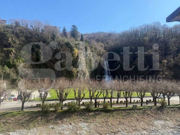 appartamento in vendita ad Asso