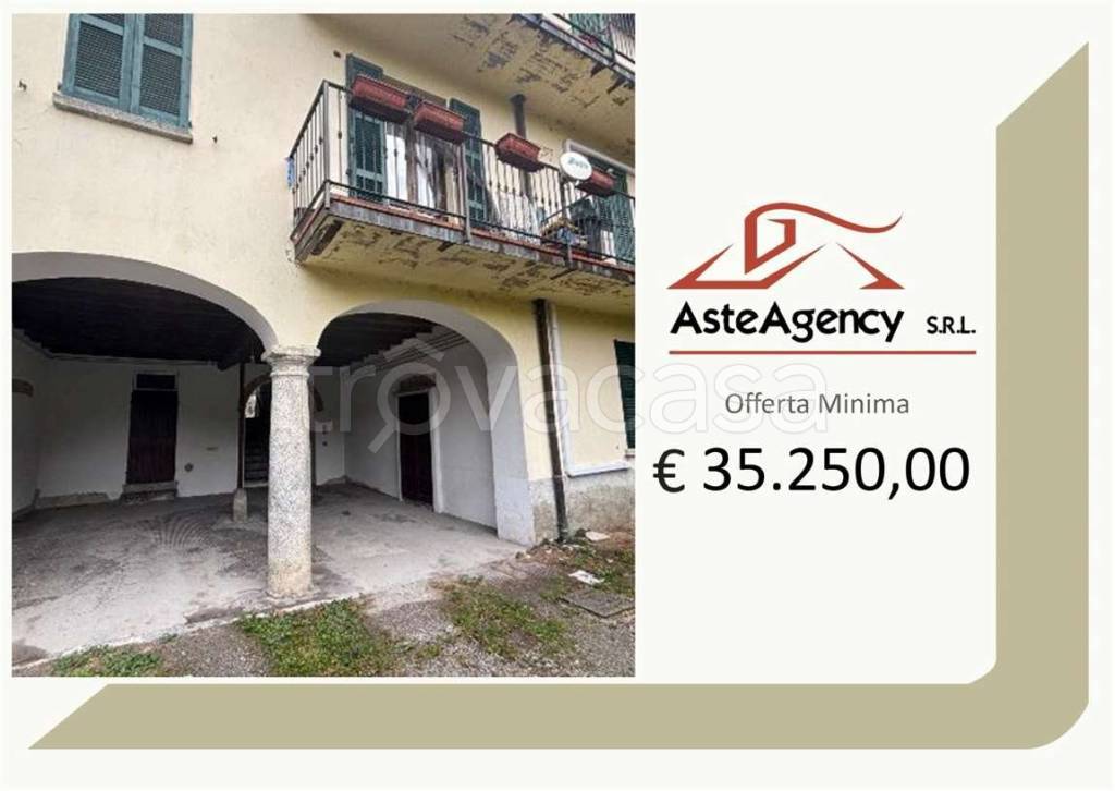 appartamento in vendita ad Asso
