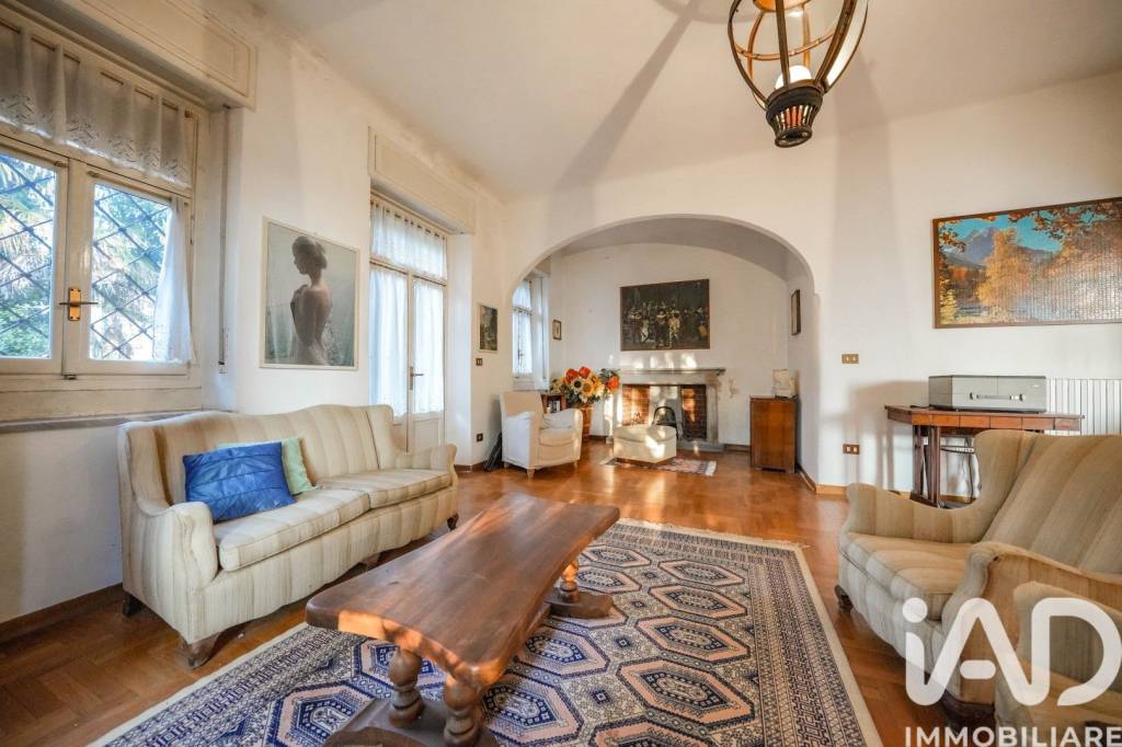 casa indipendente in vendita ad Asso