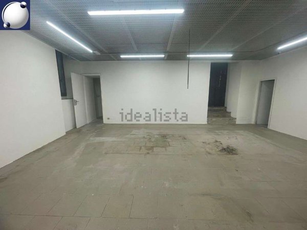 ufficio in vendita ad Asso