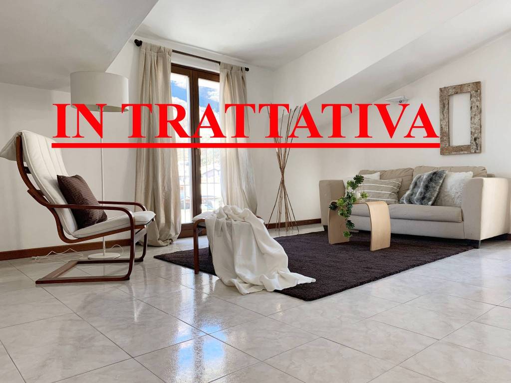 appartamento in vendita a Barni