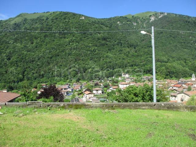 bifamiliare in vendita a Barni