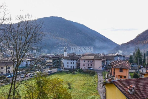appartamento in vendita a Barni