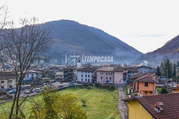 appartamento in vendita a Barni