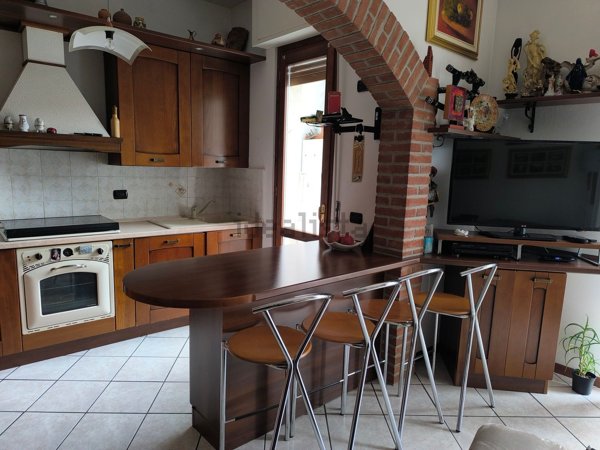 appartamento in vendita a Barni