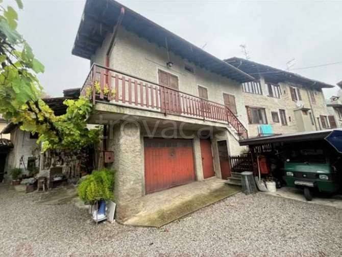 appartamento in vendita a Barni