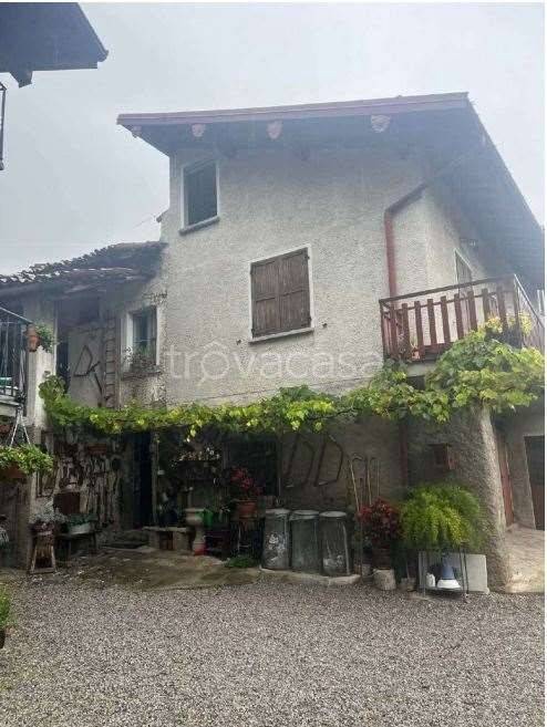 appartamento in vendita a Barni