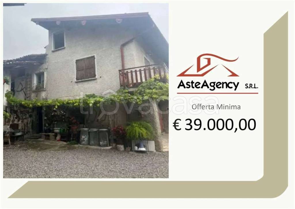 appartamento in vendita a Barni