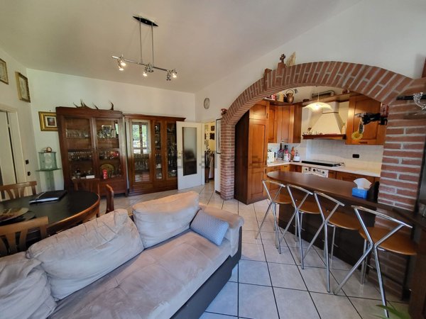 appartamento in vendita a Barni