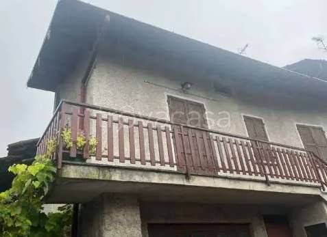 appartamento in vendita a Barni