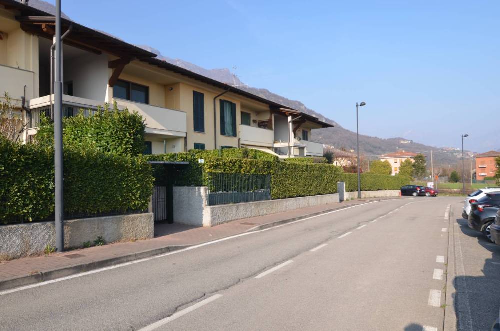 appartamento in vendita a Barni