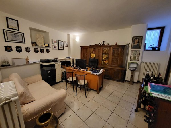 appartamento in vendita a Barni