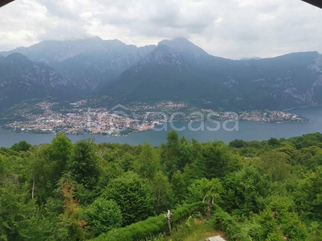 casa indipendente in vendita a Barni