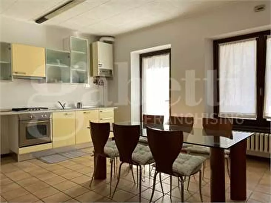 appartamento in vendita a Barni