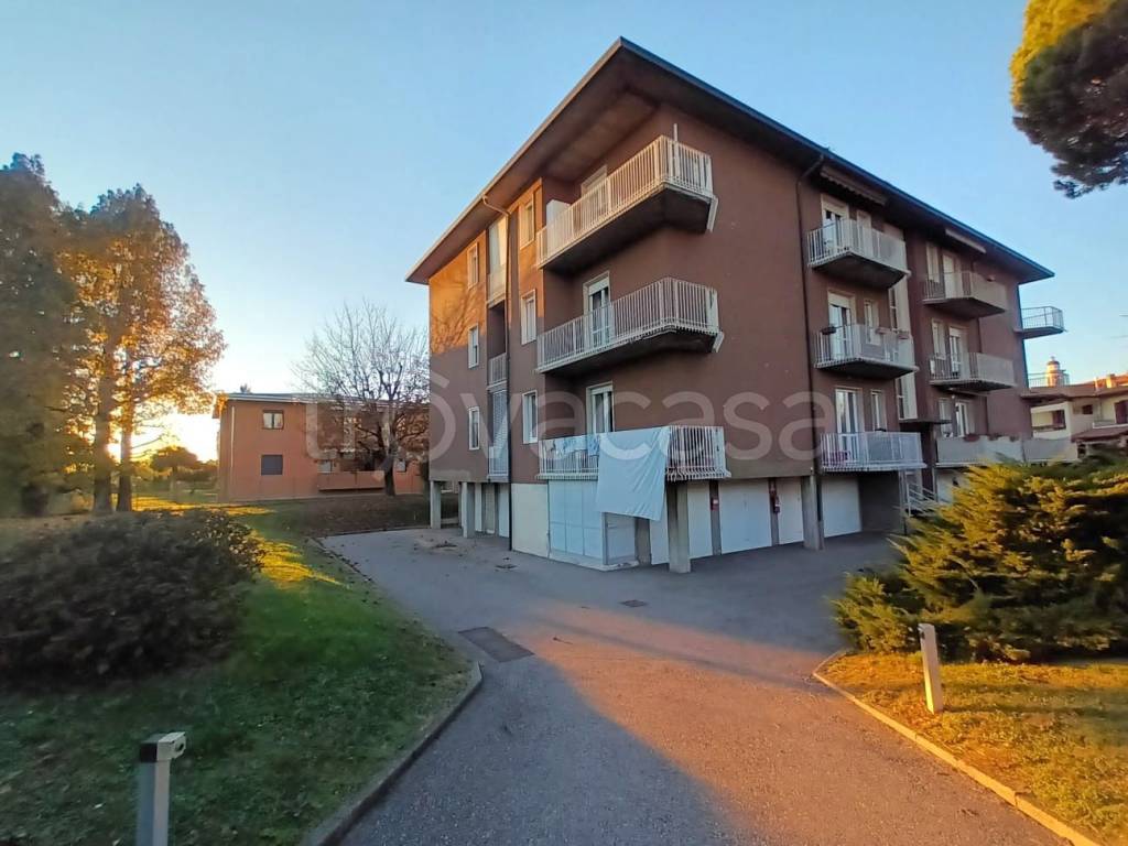 appartamento in vendita a Beregazzo con Figliaro