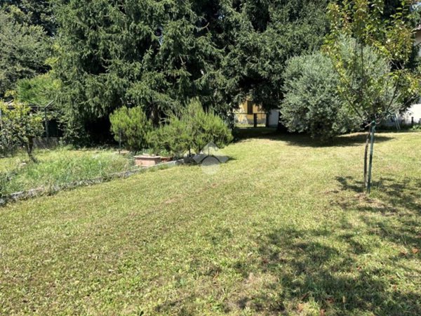 bifamiliare in vendita a Beregazzo con Figliaro