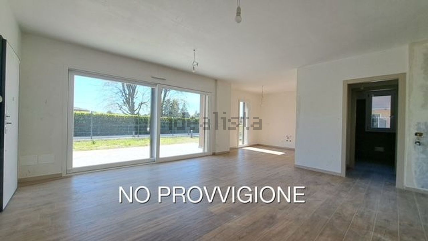 casa indipendente in vendita a Beregazzo con Figliaro