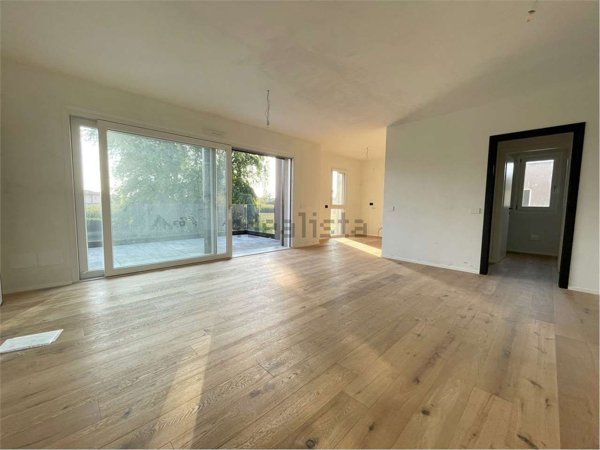 appartamento in vendita a Beregazzo con Figliaro