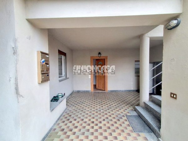 appartamento in vendita a Beregazzo con Figliaro