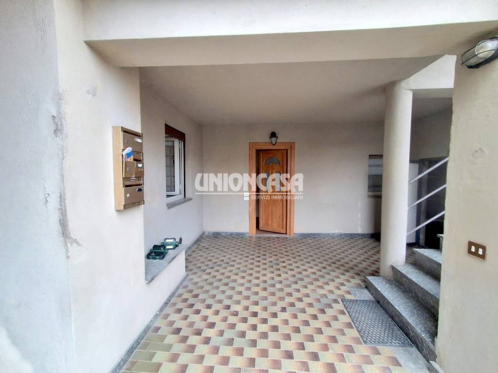 appartamento in vendita a Beregazzo con Figliaro