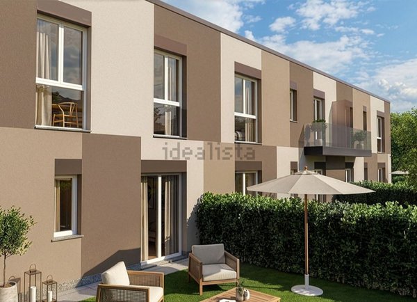 casa indipendente in vendita a Beregazzo con Figliaro