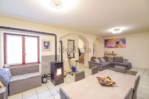 appartamento in vendita a Beregazzo con Figliaro