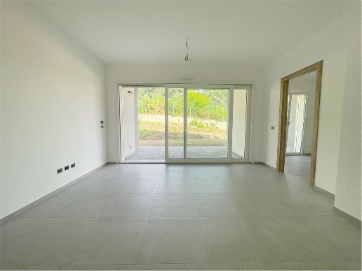 appartamento in vendita a Beregazzo con Figliaro