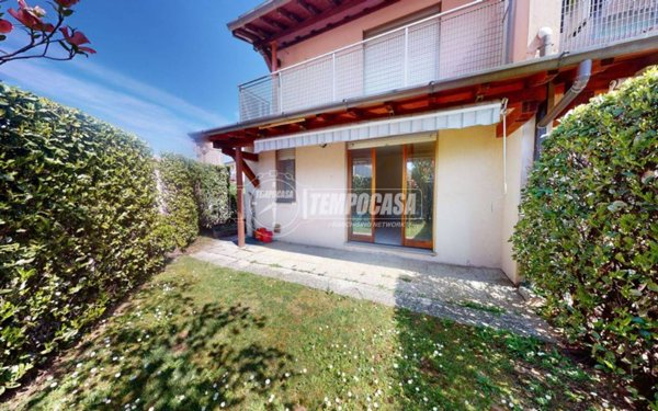 casa indipendente in vendita a Beregazzo con Figliaro