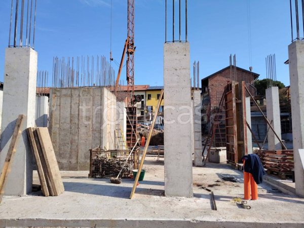 appartamento in vendita a Binago