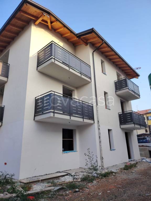 appartamento in vendita a Binago
