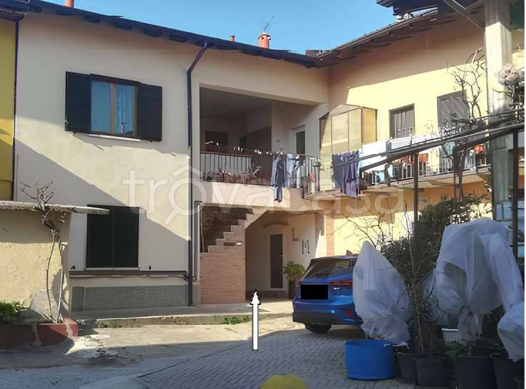 appartamento in vendita a Binago
