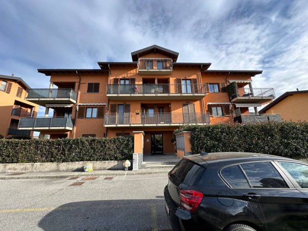 appartamento in vendita a Binago