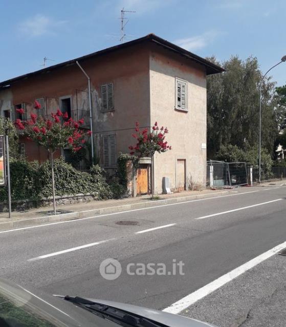 casa indipendente in vendita a Binago