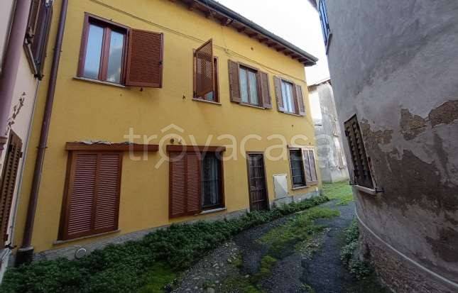 appartamento in vendita a Binago