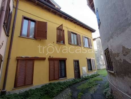 appartamento in vendita a Binago