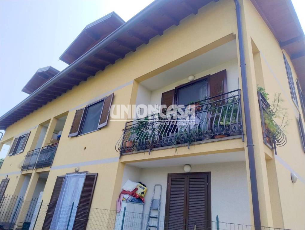 appartamento in vendita a Binago