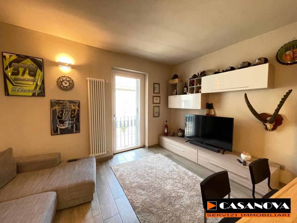 appartamento in vendita a Binago