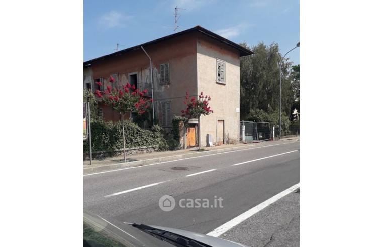 casa indipendente in vendita a Binago