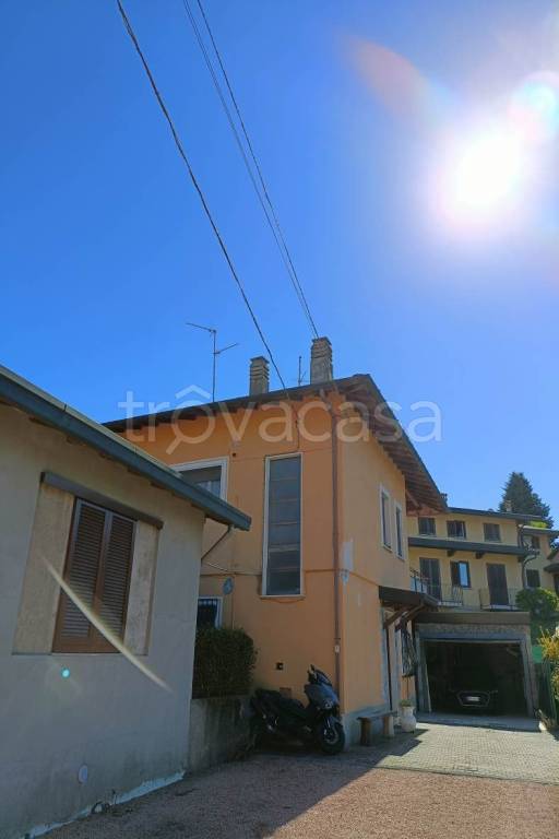 appartamento in vendita a Binago