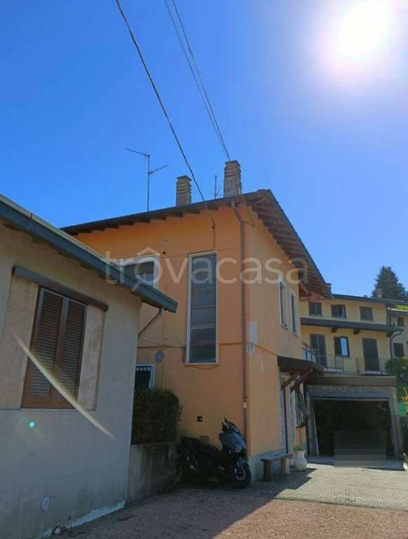 appartamento in vendita a Binago