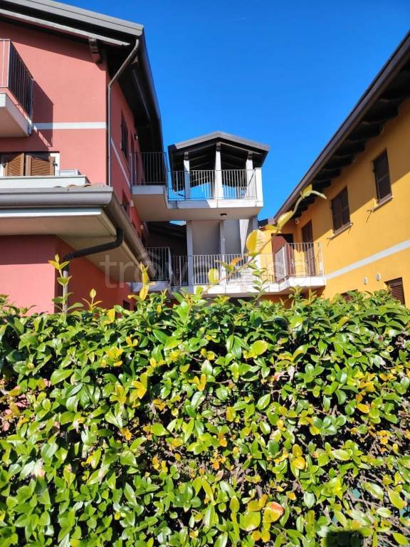 appartamento in vendita a Binago
