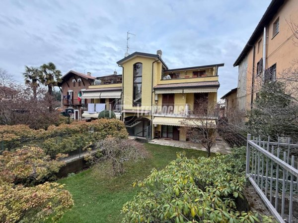 appartamento in vendita a Binago