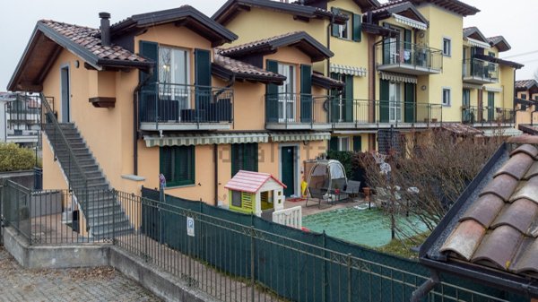 appartamento in vendita a Binago