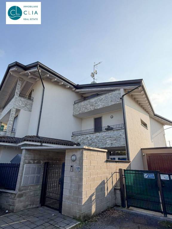 appartamento in vendita a Binago