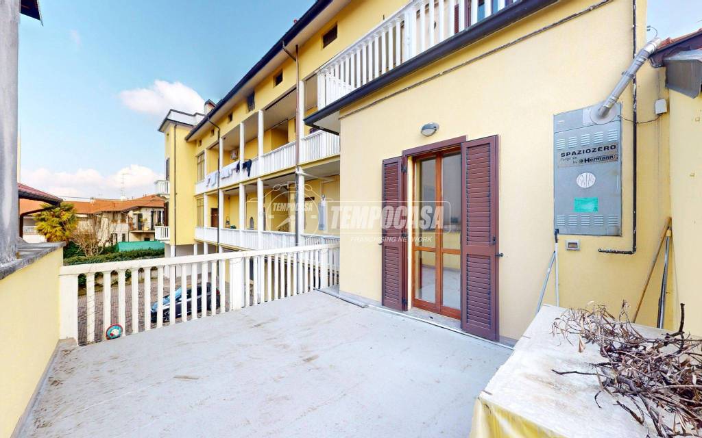 appartamento in vendita a Binago