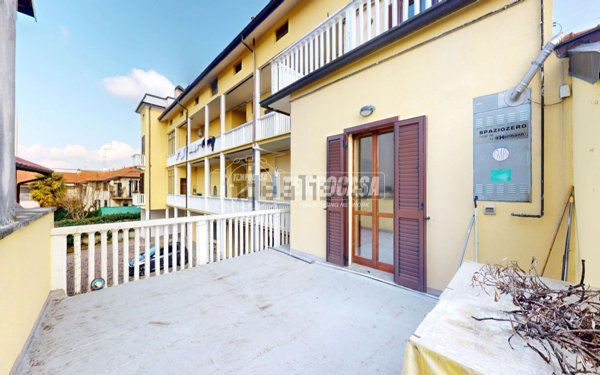 appartamento in vendita a Binago